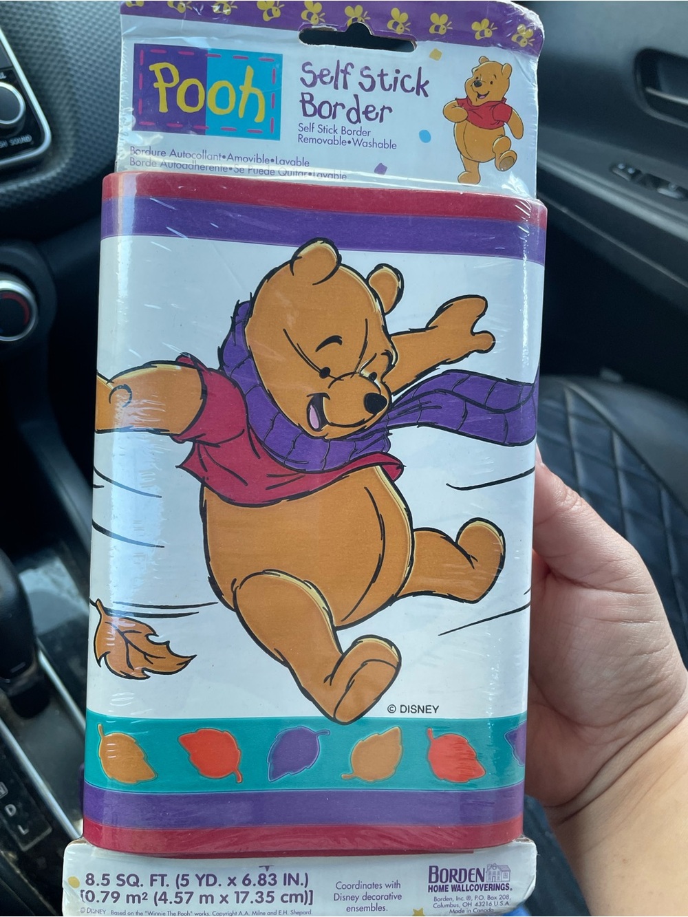 Disney Winnie the Pooh Self-Stick Border in Purple and Red
